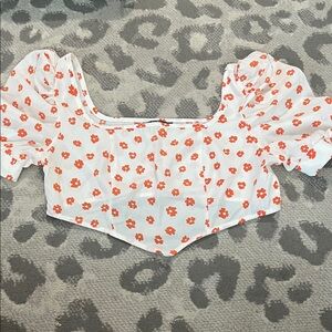 Floral Puff Sleeve Crop Top